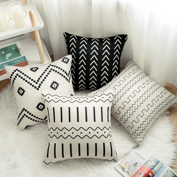 4 Decorative Throw Pillow Covers Rustic Farmhouse - Picture 4 of 6